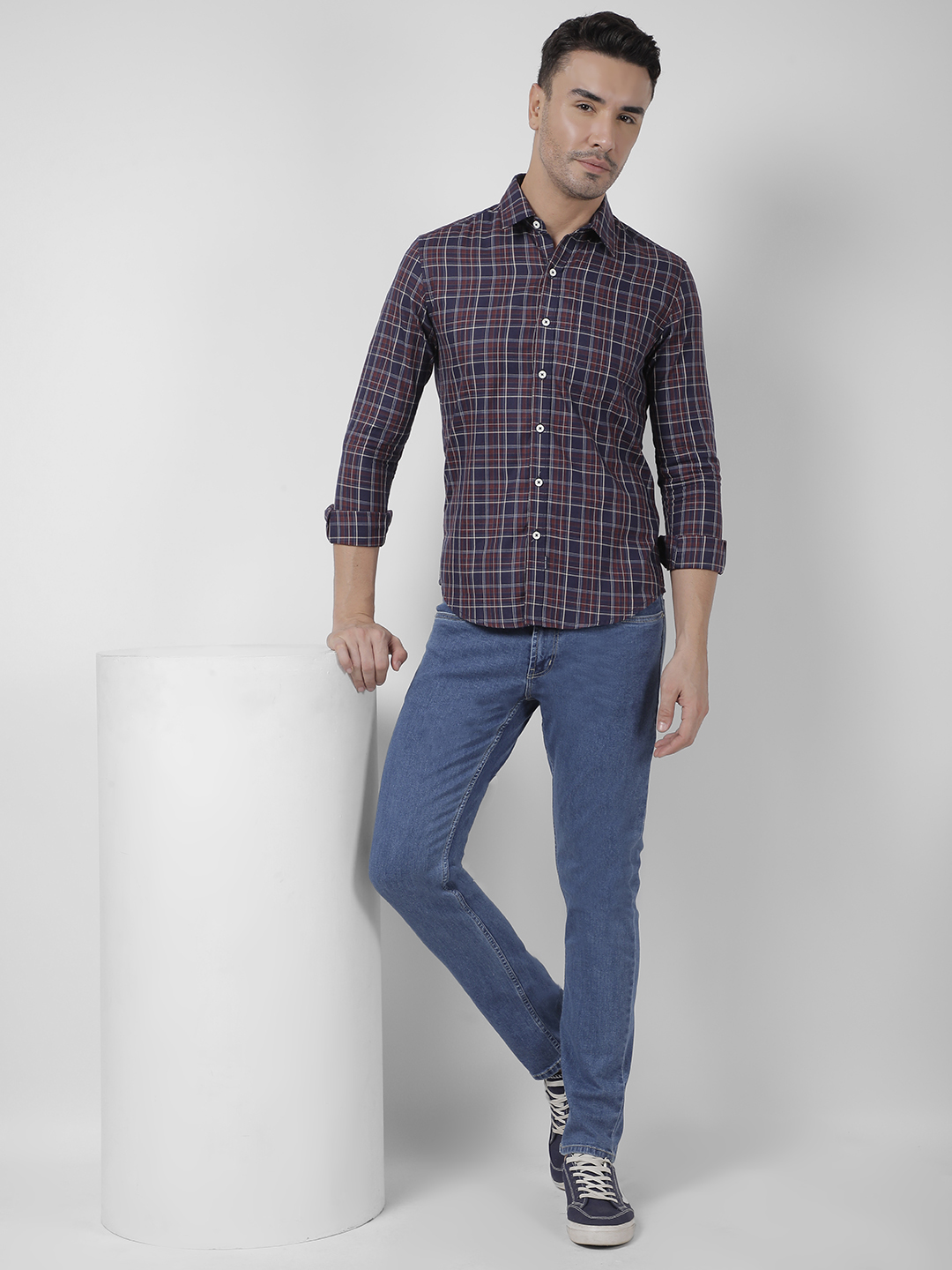 Numero Uno Men Solid Blue Jeans